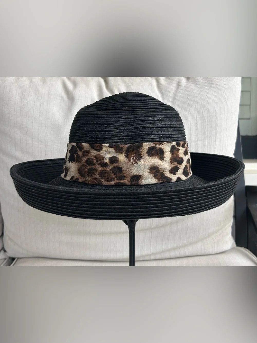 Scala stylish black
